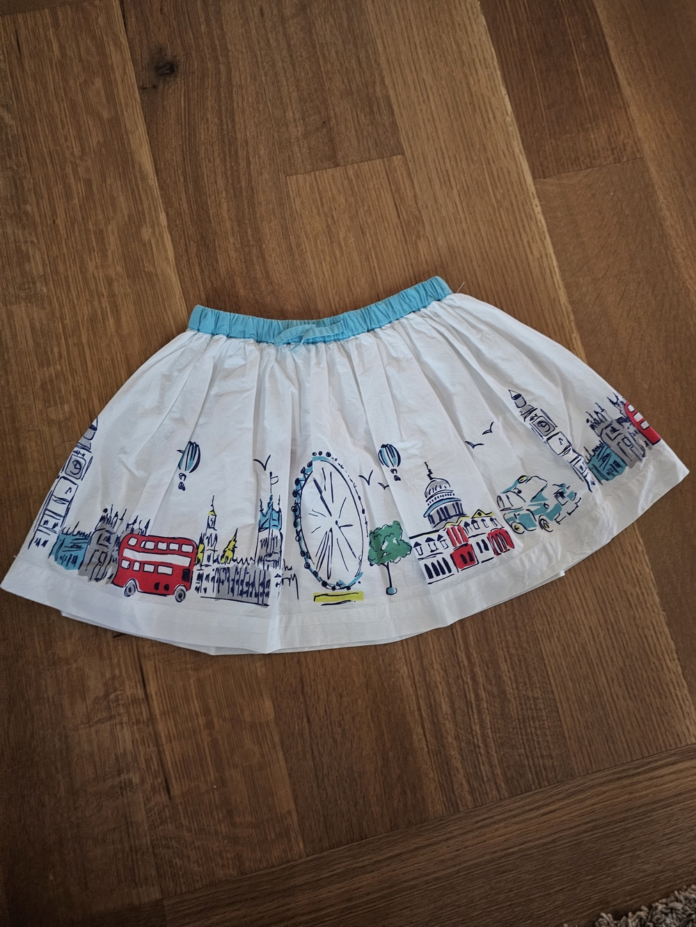 Mini Boden White Skirt with London Skyline and Turquoise Waistband
